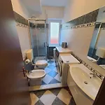 In Centro A 30m Dal Mare דירה