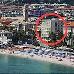 דירה In Centro A 30m Dal Mare