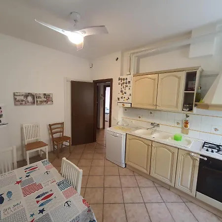 In Centro A 30m Dal Mare スポトルノ