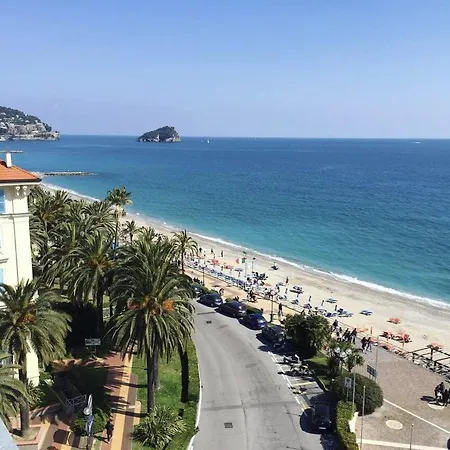 Appartement In Centro A 30m Dal Mare