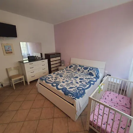 In Centro A 30m Dal Mare Apartment *